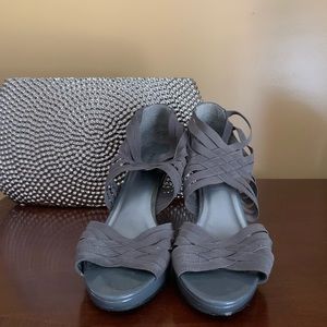 Madden Girl Grey Heels sz 11